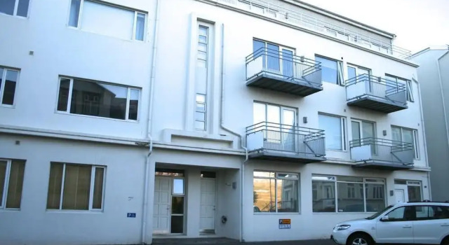 H 81 Apartments