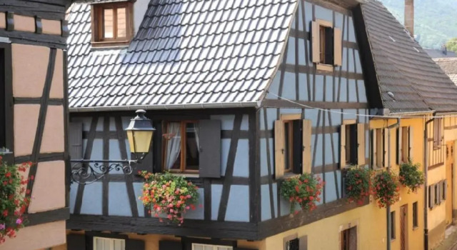 Коттедж La Maison Bleue