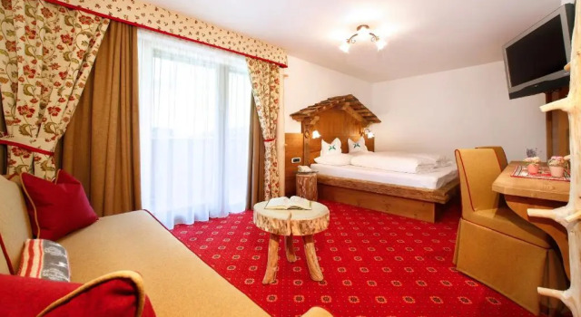 Двухместный номер Superior Hotel Edda