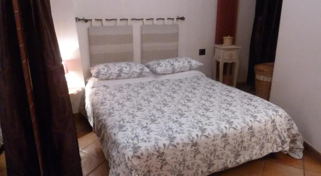 Casa Orefici, 4 Apartments front Aquarium, Забронировать Апартаменты/квартира Отели Генуи с парковкой, рядом с Театр Карло Феличе, Парковка
