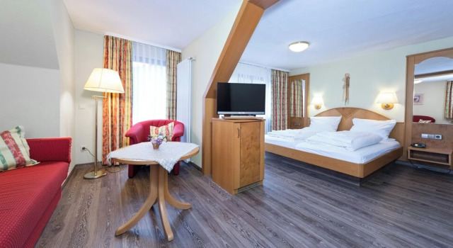 Трёхместный номер Standard Hotel Restaurant Freihof