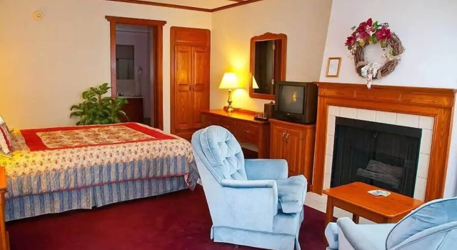Двухместный номер Standard с балконом Bavarian Inn Motel