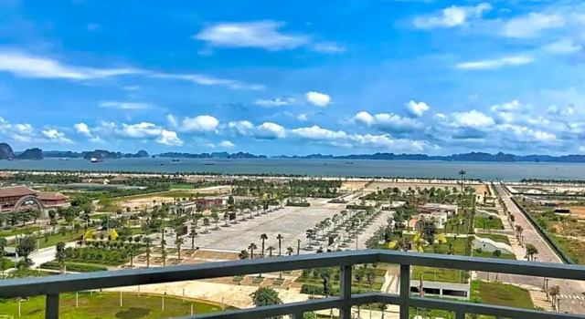 Двухместный номер Superior с видом на залив Novotel Ha Long Bay Hotel