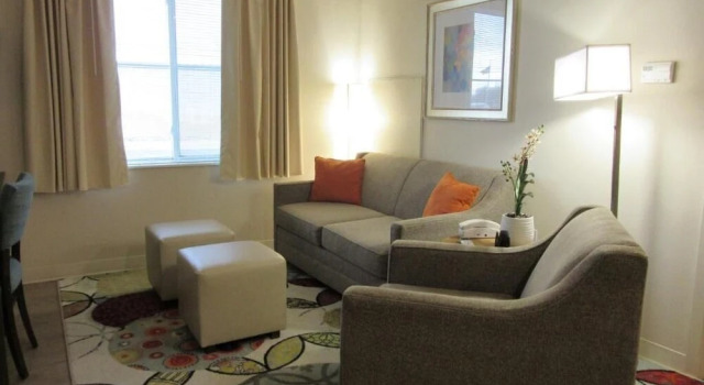 WaterWalk Extended Stay by Wyndham Wichita, Buchen Sie Hotel Wichita Kansas