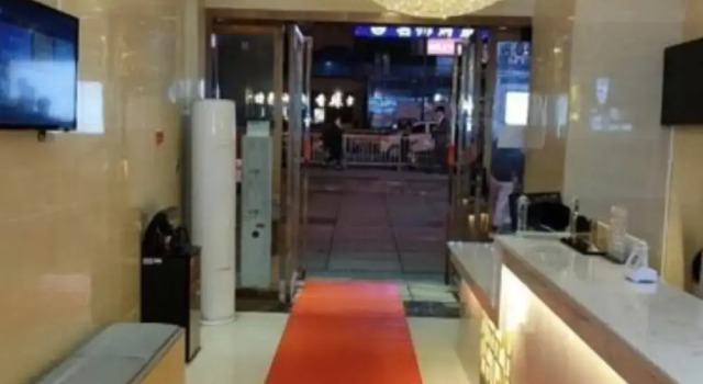 Guiyang Dixon Hotel, Varaa Hotelli Nanming District Guiyang