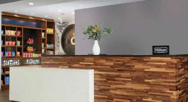 Hampton Inn & Suites Cape Canaveral Cruise Port, Fl, Забронировать Отель Кейп-Канаверал Space Coast