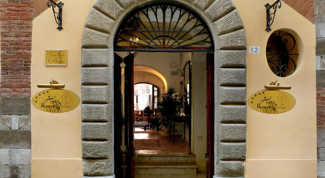 Relais Dell''Orologio, Book Hotel SPA Hotels in Pisa, SPA