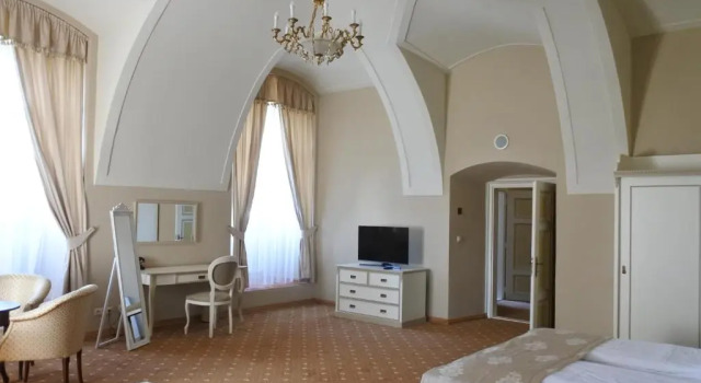 Люкс Executive Hotel Gino Park Palace - Kaštieľ Orlové