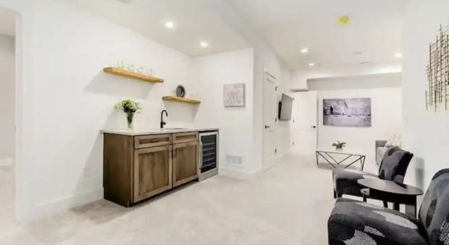 Jungle House Designer Residences – Downtown Columbus
