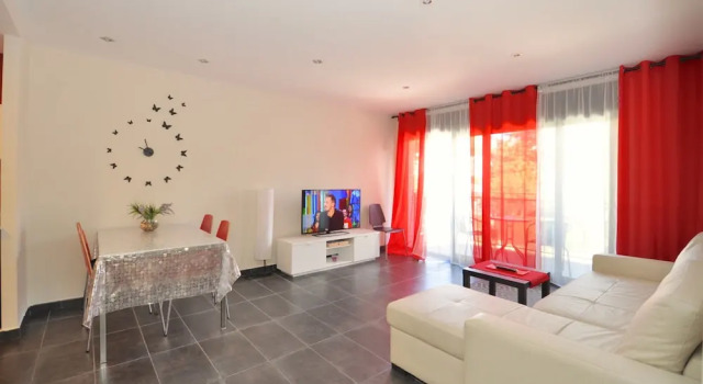 Apartment Mognolia, Prenota Appartamento Hotel a Costa Brava con piscina, Piscina