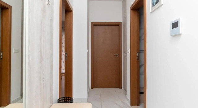 Spacious Modern New 48 m2 flat + free parking