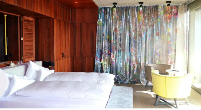 Полулюкс с балконом Seerose Resort & Spa