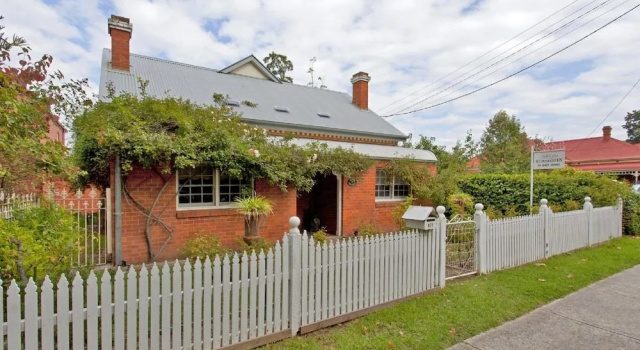 Rose Cottage - Historic Luxury, Забронировать Дом для отпуска Виллы Олбери, рядом с Hume and Hovell Walking Track Trailhead, Вилла