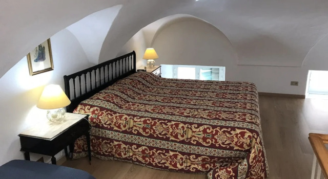 Pretty House in Via Corradi, Забронировать Отель Сан-Ремо Ривьера-дей-Фьори, рядом с Bresca Square