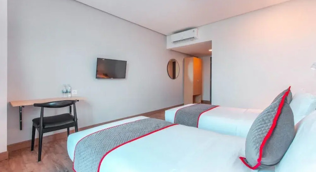 Atlantic Hotel, Rezervovat Hotel 3hvězdičkové hotely v Jakarta provincie, 3*