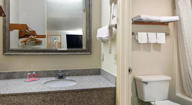 Номер Standard Econo Lodge Inn & Suites near Chickamauga Battlefield