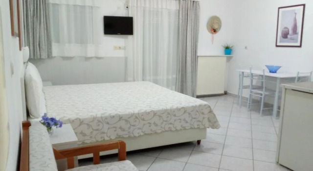 Апартаменты с частичным видом на море Neapoli Rooms