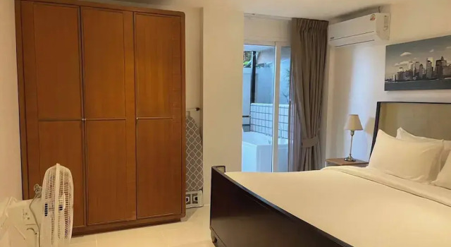 B11 Sunset Plaza Partial Seaview 1 Bedroom 1 Bathroom With Large Jaguzzi