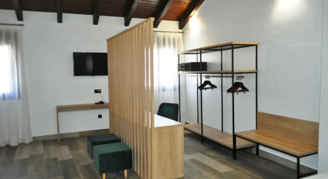 Hostal Restaurante Villa de Brihuega, Prenota Ostello Ostelli a Castiglia-La Mancia, Ostello