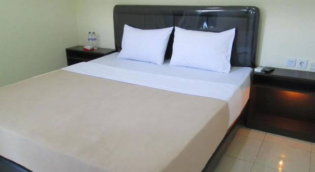 Mahkota Hotel Genteng