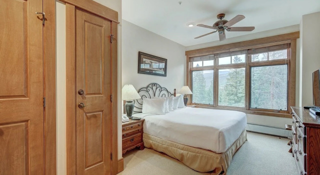 Luxurious 2 Br In River Run Village Featuring Ski In Ski-out, No Cleaning Fees 2 Bedroom Condo by RedAwning