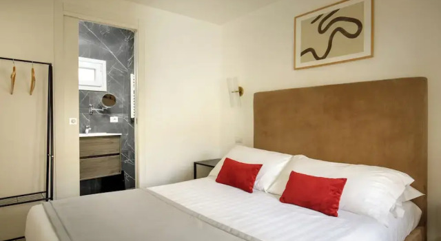 Номер Standard Signature Rooms by Hannah Hotels Collection