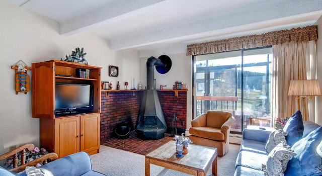 Wheeler at East Village by Copper Mountain Lodging, Забронировать Отель Отели Коппер-Маунтин с парковкой, Парковка