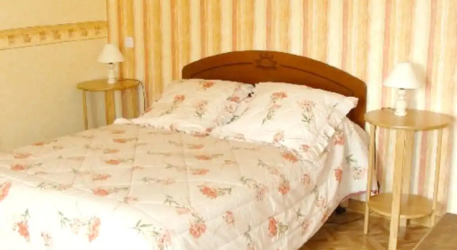 Property With 5 Bedrooms in Rentières, With Wonderful Mountain View, Enclosed Garden and Wifi - 39 km From the Slopes, Prenota Hotel Hotel a Alvernia con parcheggio, Parcheggio