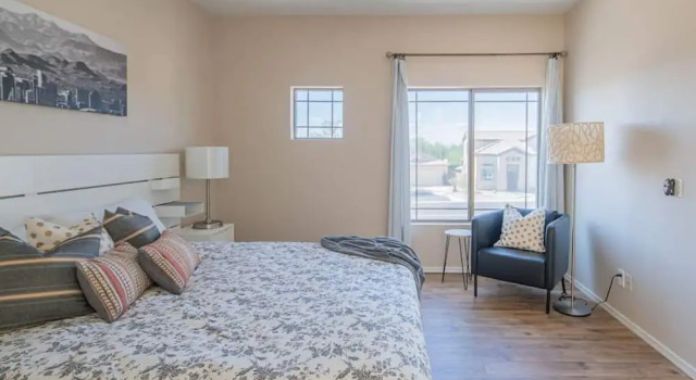 Студия Stylish Cave Creek 3 Bdrm Vacation Home!
