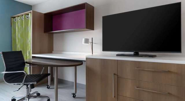 Двухместный люкс Home2 Suites By Hilton Kokomo