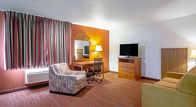 Четырёхместный люкс Quality Inn Aberdeen