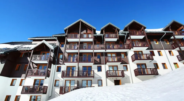 Résidence Les Balcons du Soleil, 예약 호텔 Montgellafrey 오베르뉴