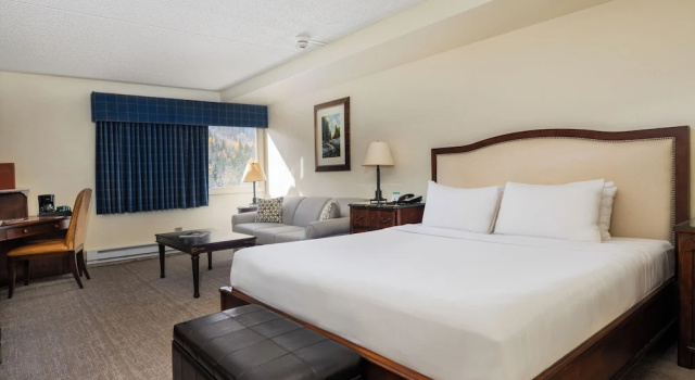 Двухместный номер Standard с видом на горы Evergreen Lodge at Vail