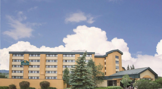 La Quinta Inn & Suites Silverthorne - Summit Co, Book Hotel Hoteller i Vail Ski med morgenmad, Morgenmad