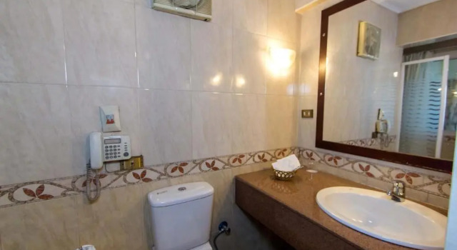 Четырёхместный номер Deluxe Philae Hotel Aswan
