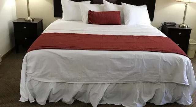 Люкс Цокольный этаж Brentwood Motor Inn