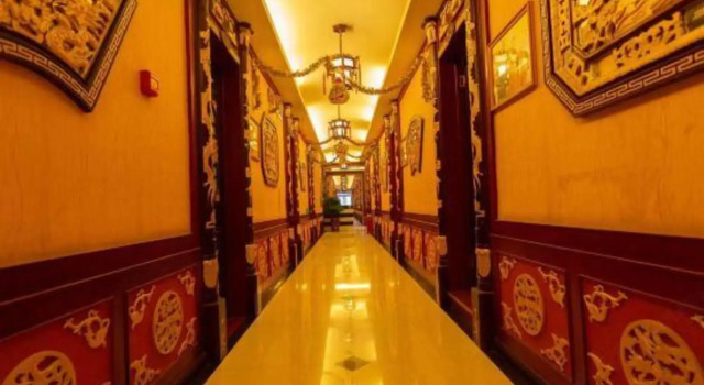Hongdu Hotel, Prenota Hotel Hotel a Suizhou con parcheggio, Parcheggio