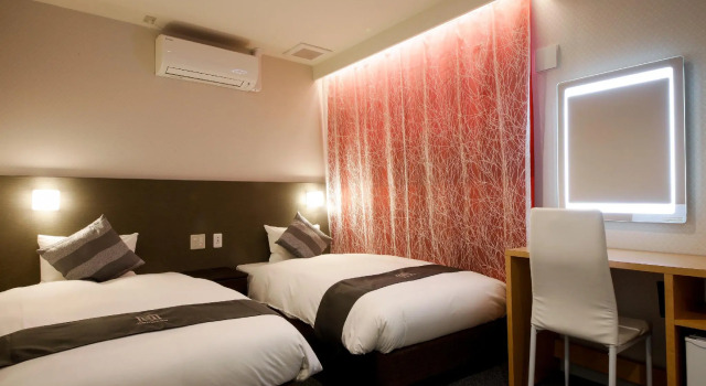 Двухместный номер Deluxe с балконом Hotel Axiainn Osaka-Uehonmachi