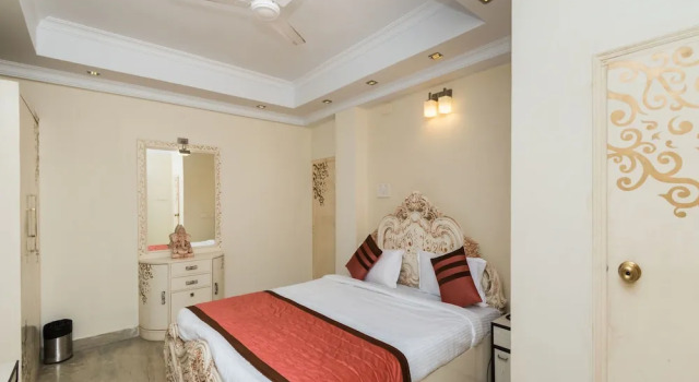 OYO 9129 Garia, Prenota Hotel Calcutta 