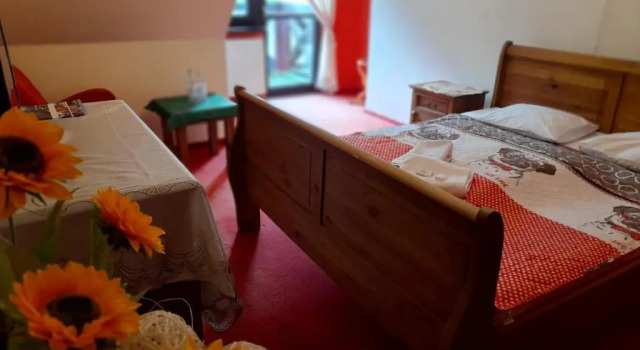 Zajazd pod Chmurką, Boek Hotel Hotels in Klein-Polen met parkeren, Parkeren