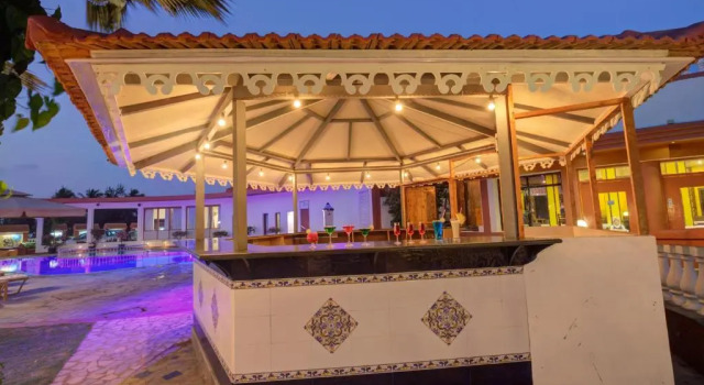 Beira Mar Beach Resort, Book Resort Hotels in Goa with a Pool, Swimming Pool