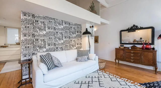 GuestReady - The Blue Door Loft, Забронировать Отель Порту Регион Порту, рядом с Lapa Metro Station