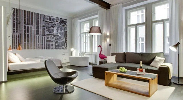 Апартаменты BRIGHT - Luxury Loft in Old Town - Super Central - Home-Cinema - Bathtub