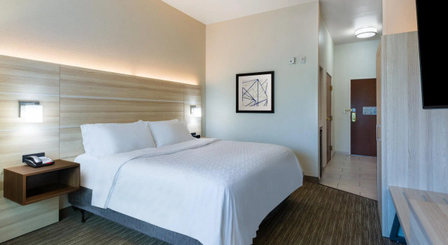 Двухместный номер Standard Holiday Inn Express Hotel & Suites Lewisburg by IHG