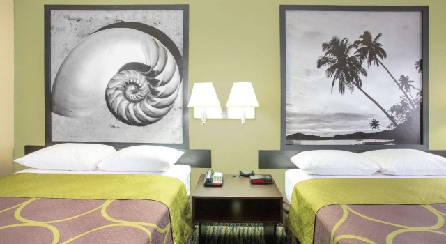 Super 8 by Wyndham Panama City, 预订 酒店 巴拿马城海滩 Panhandle Florida