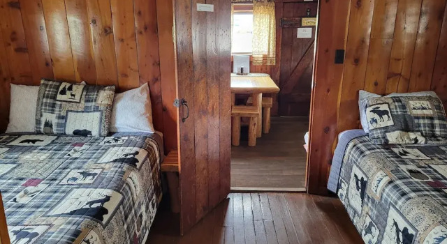 Номер Standard Chinook Cabins & RV Park