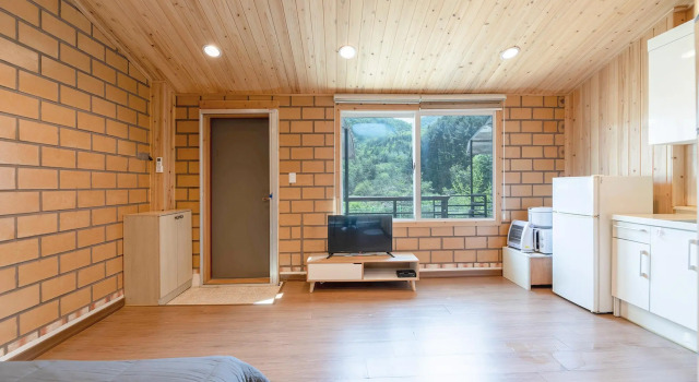 Gapyeong Hobak Pension, Prenota Hotel Deokhyeon Gyeonggi-do
