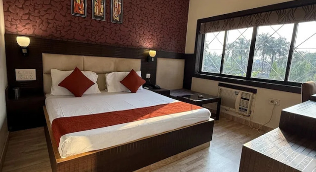 Номер Deluxe с видом на сад Palm Village Resort