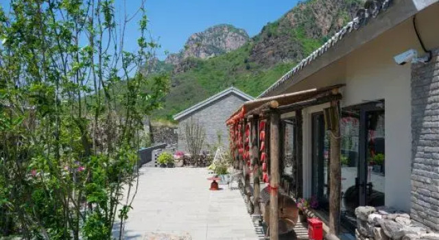 Beijing Mianhuatang Castle Resort Homestay, Book Ferieresort Hoteller i Beijing Province med parkering, Parkering