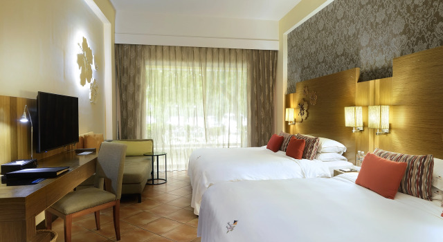 Семейный номер Standard с видом на горы Chateau Beach Resort Kenting